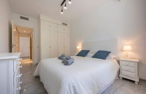 Bright Chalet with Swimming Pool and Close to Sea - Photo 26