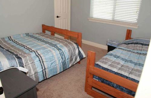 Cozy 4 bedroom home with Greenbelt views in Oak Point - Foto 4