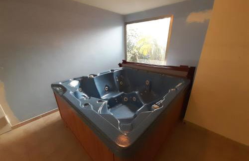 Villa con piscina privada, 2 jacuzzis y barbacoa - Photo 10