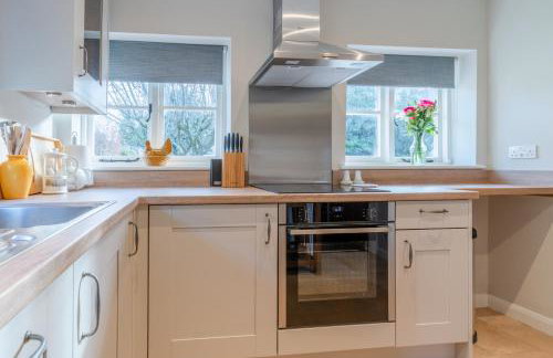 Corner Cottage - Photo 6