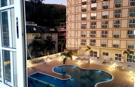 Granja Brasil - Lindo Studio - Com Piscina e Lazer - No Centro de Itaipava - Foto 17