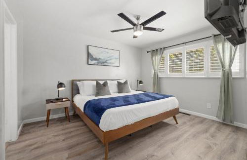 The Sky Lounge - Photo 25