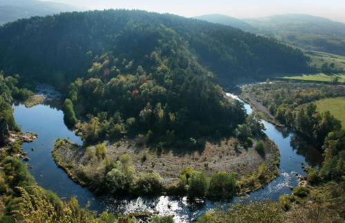 Gîte confortable près de la Cascade de la Beaume avec terrasses et parking privatif - FR-1-582-30 - Foto 12