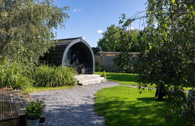 The Little Hide - Adult Only Camping Pods - Photo 55