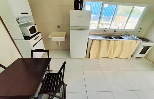 Frente ao mar casa 42 Praia do Estaleiro - Foto 9