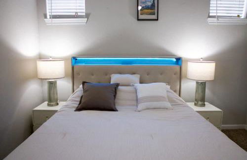 Stylish 1BR Escape Ideal for Business or Leisure - Foto 9