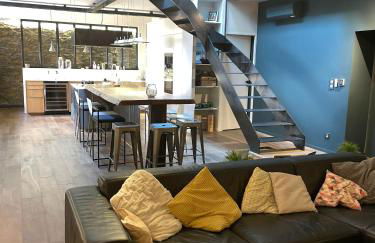 Appartement Loft centre ville situé dans rue calme - Foto 1