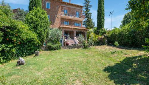 Pet-friendly Umbria Villa - Photo 2