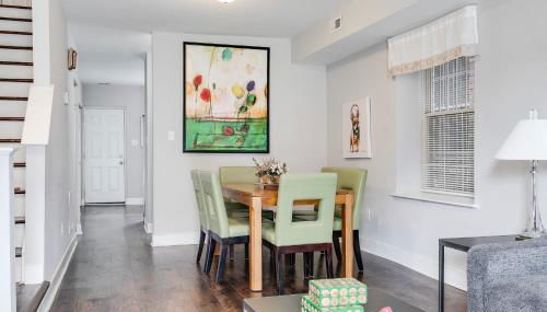 Grand Carytown family home 6BR FREE parking - Foto 3