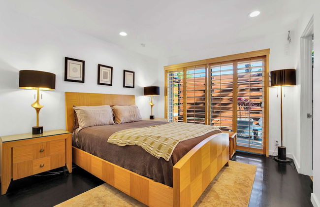 Edwin by Avantstay Hollywood Hills Luxury + Pool - Photo 32