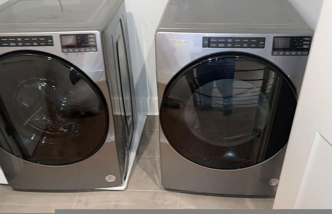 Luxurious Midtown Home Rooftop Views by Silverx - Foto 29