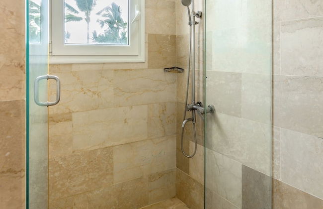 Watermark Luxury Oceanfront All Suite Hotel - Foto 30