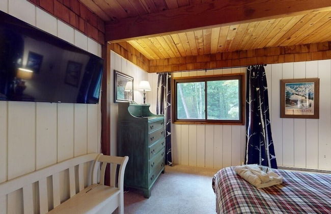 Treehouse Home Brought to you by GetAway Vacations - Photo 3