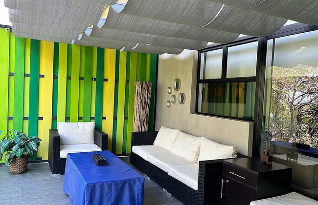 BEE Suites Santa Ana - Foto 32