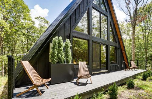 1 Mi to Resort Beach Alpine Lake A-Frame! - Foto 1