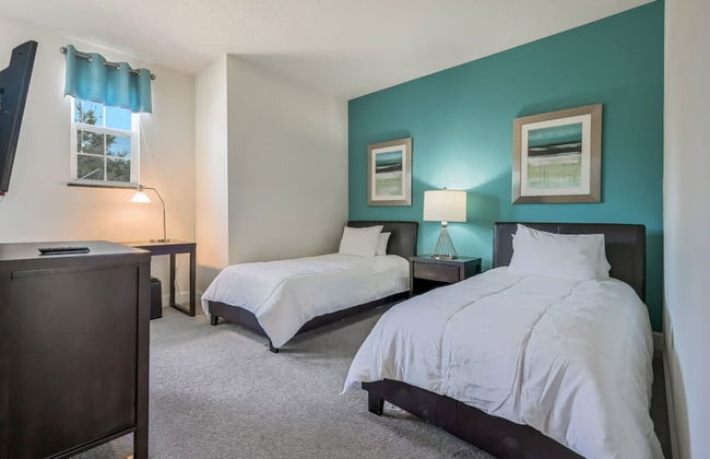 Charming Villa With Private Pool Bliss - Foto 24