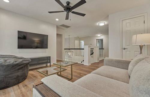 New!4BR with Easy Access to all Woodlands Amenities - Photo 26