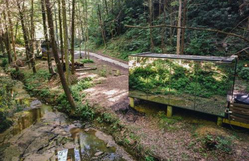 Modern Mirror Home w/ Hot-tub | “Glass House” #3 - Foto 28