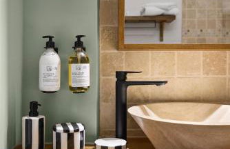 Le Jardin Secret - 2 chambres & Parking Offert - Foto 18