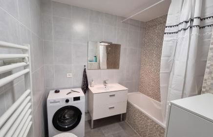 Appartement de standing au centre de Chassieu - Foto 5