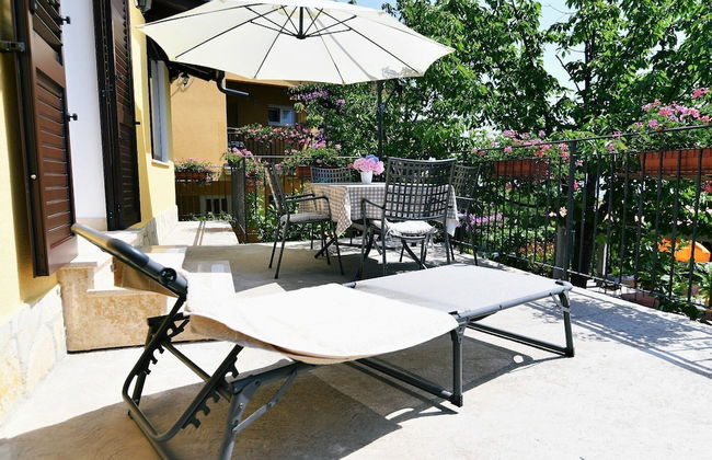 Charming Holiday Home With Terrace and Garden - One Bedroom Holiday Home - Foto 18