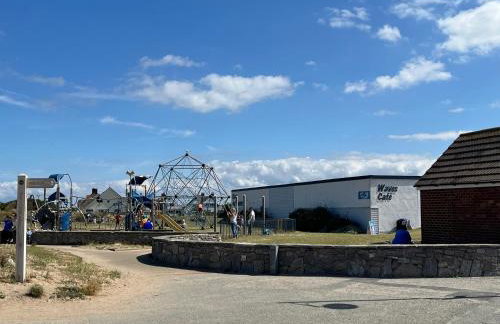 Dog Friendly Lovely Caravan by Beach Prestatyn N Wales 6 Berth Read full Host details before booking Mon in to Fri out Fri in to Mon out Mon to Mon Fri to Fri ONLY - Foto 25