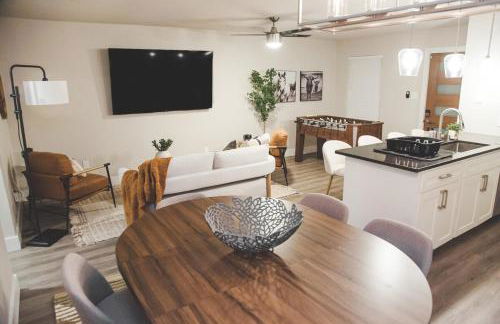 Fort Worth Getaway with Pool & Games - Foto 10