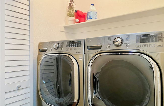 DT Reno - Classy Vacation Home w Backyard Patio - Foto 18