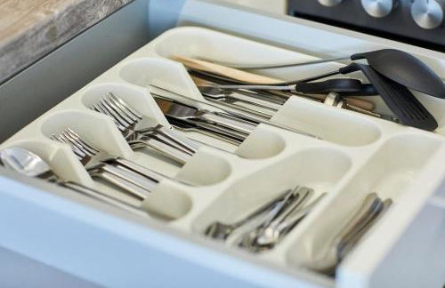 R B Apartment Hamburg Comfort am Flughafen für 1-5 Personen - ideal für Geschäftsreisende und Familien - Küche - Smart TV - Waschtrockner - kostenloser Parkplatz - Foto 31