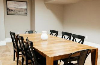 Large & Spacious Home, Sleeps 23+ near SLC - Foto 48