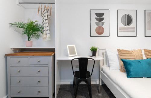 Luxury Lower-Level One Bed Apt - Foto 4