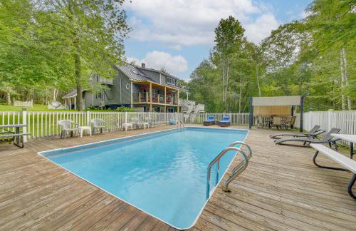 Searsport Paradise with Private Pool and Patio! - Foto 1