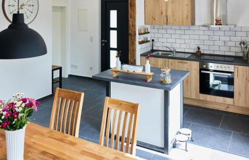 Beautiful Apartment In Attendorn - Photo 7