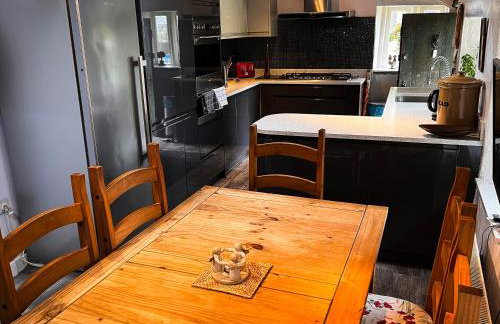 New Hall, Elland - Foto 7