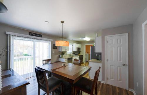 Milton Getaway Near Beach with Deck and Yard - Foto 9