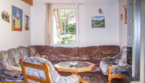 Three-Bedroom Holiday Home In Szteklin - Foto 2