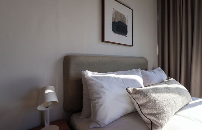 THREE43 on B - Fluent Serviced Apartments - Foto 29