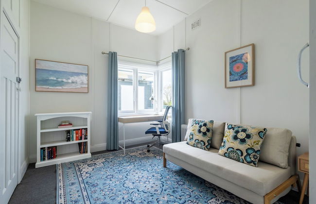 Bay Vista Cottage by the BnB Collection - Photo 6