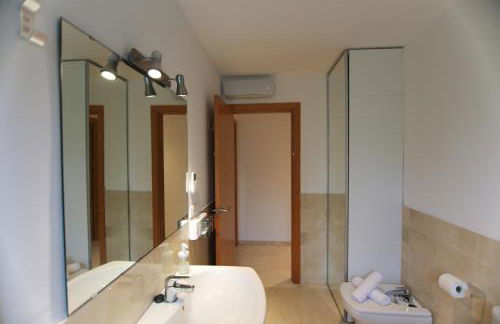 RentalSevilla Brisa del Aljarafe con piscina climatizada a 15 minutos de Sevilla - Foto 28