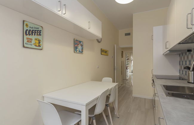 JOIVY Modern 2bed flat with balcony, 250m from M5 Foppa and M2 Sant'Agostino - Photo 11