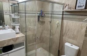 Casa com piscina e churrasqueira conforto e lazer garantido - Foto 11