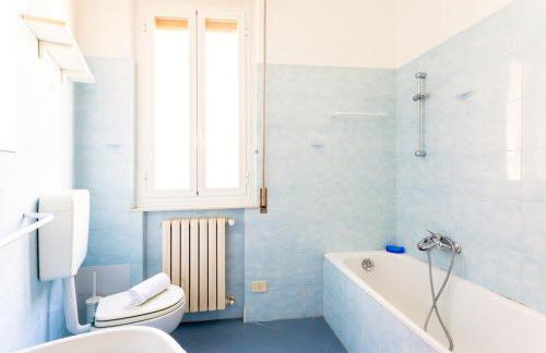 Santa Margherita Center - Steps from the Sea - AC - Foto 7