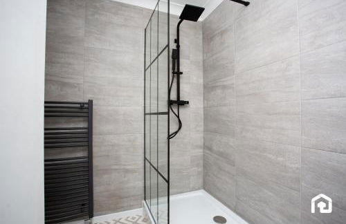 Modern 3-Bedroom Retreat - Foto 44