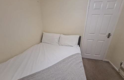 Comfortable two bed apartment - Foto 1