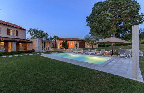 Villa Viscum in Central Istria for 8 persons with large garden - pet friendly - Foto 14