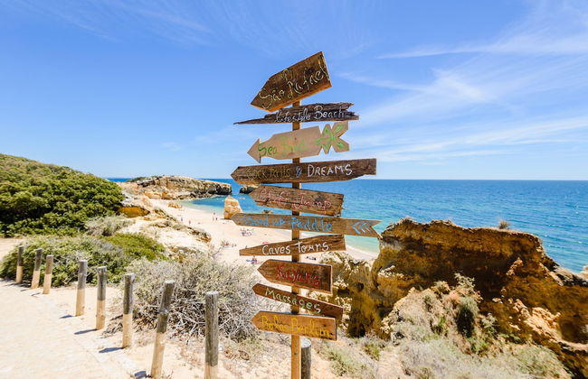 Poolside Apartment with 2 bedrooms, patio and BBQ - Foto 42