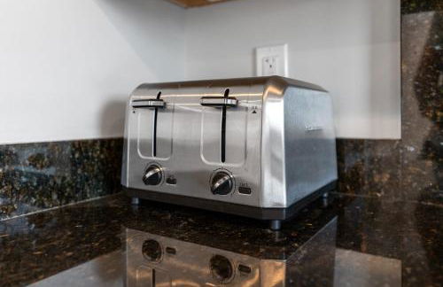 Seaside Serenity Steps to Beach Deck & Porch - Foto 72