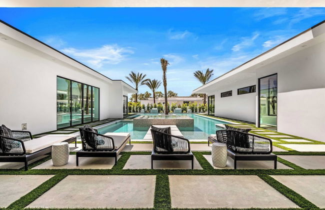 Sleeps 20 Pool, Hot Tub, & Pickleball Stay in Indio Bravo Villa #9 - Foto 12