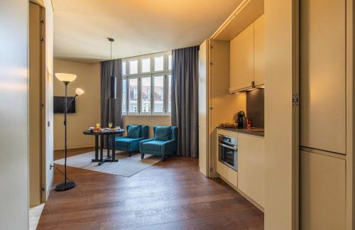 039 8 Building Studio 222 - Garden View - Photo 8