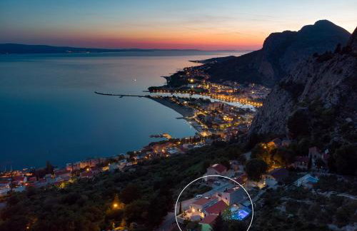 Villa Atopos with heated private pool, 5 bedrooms, Cinema room, panoramic sea views - Foto 42